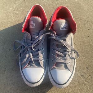 Gray High Top Converse Chuck Taylor's